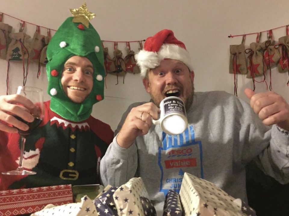 mike-and-dave-xmas