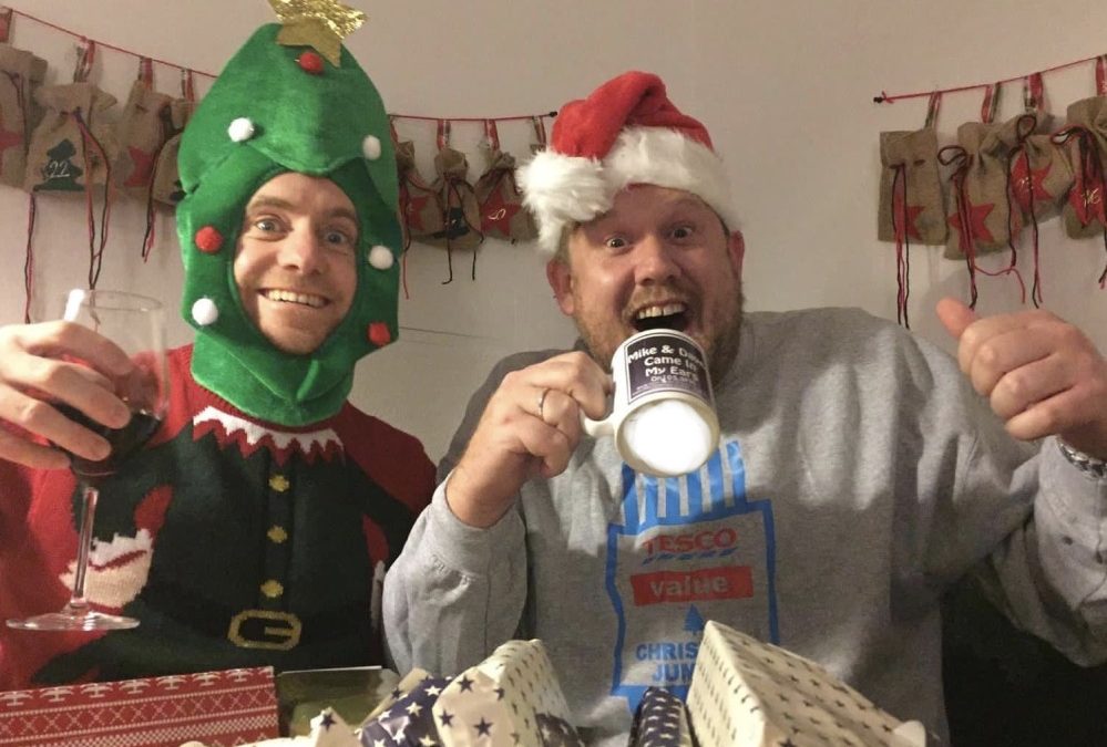 mike-and-dave-xmas